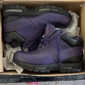 Nike Air Max Goadome Purple and Black Leather High-Top Boots